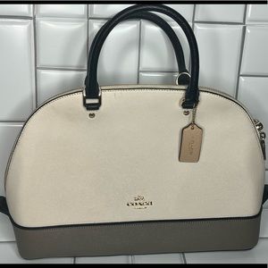 Coach Tote